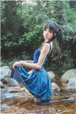 脱卸女孩衣服的游戏像素版